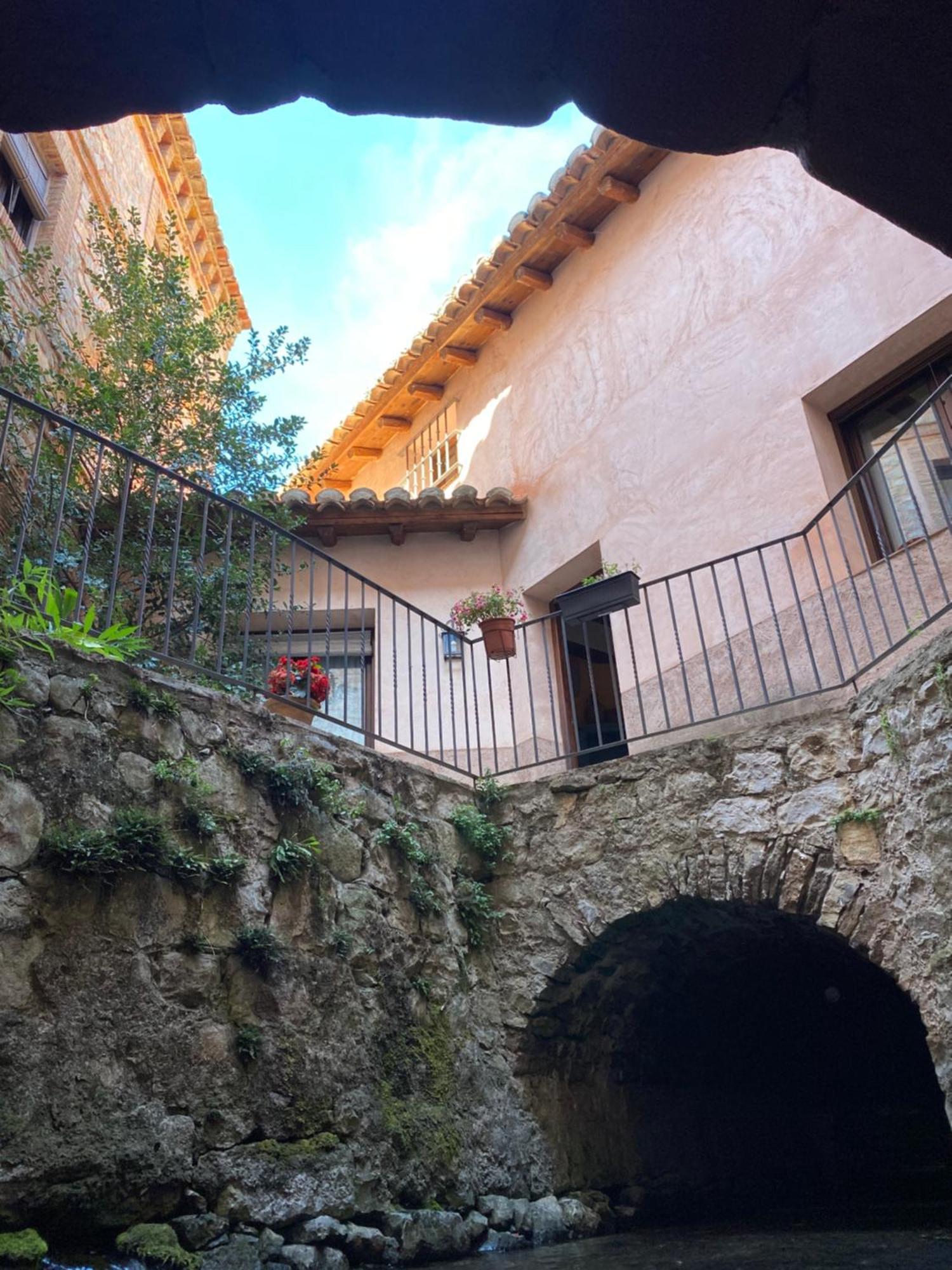 Caseron De La Fuente Albarracín Exterior foto